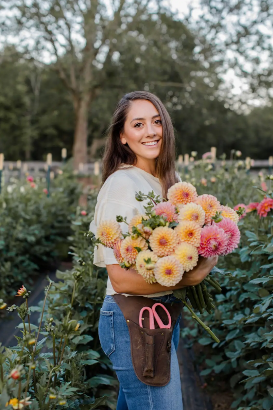 Christine Covino of the Wild Iris Flower Truck and Flower Farm joins Jenny Marks on the Six Figure Flower Farming Podcast