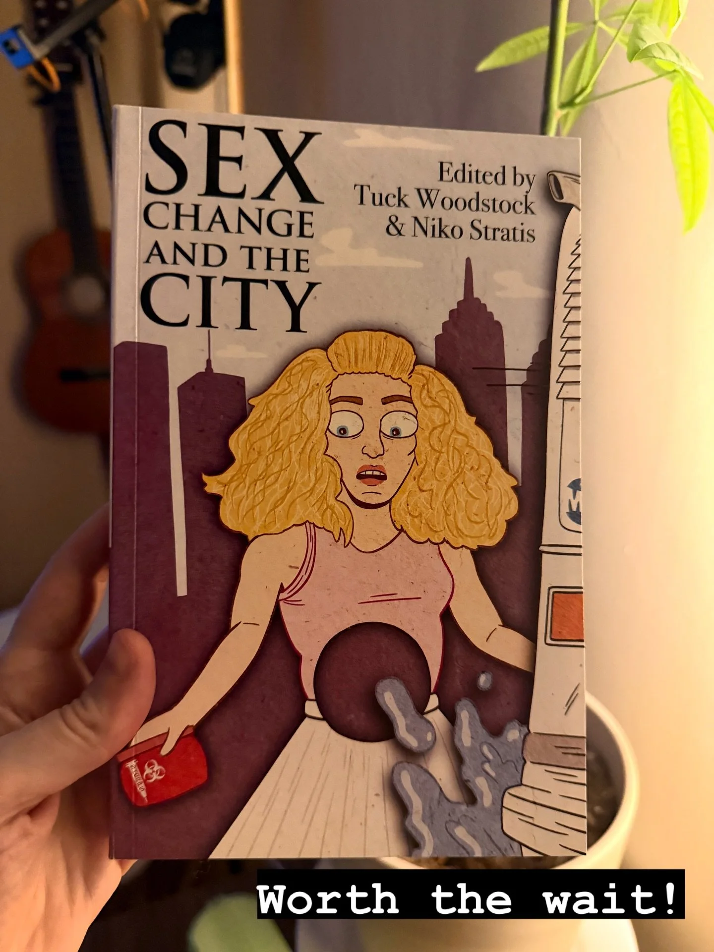 This Sunday is sponsored by @gendereveal and @nikostratis ➕ @tuckwoodstockjr 👏👠👠💅🏻

Image description: cover image of Sex Change and the City with a cartoon version Carrie Bradshaw holding her HRT and getting splashed by the bus through a massiv