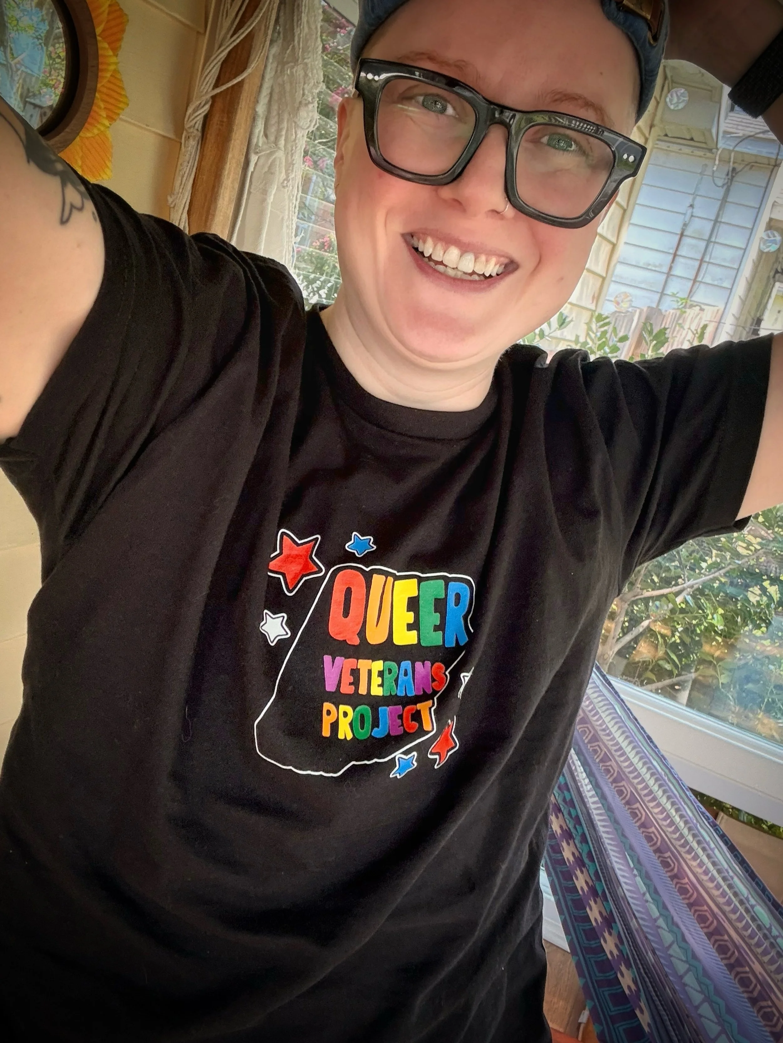 More gifts in the mail from sweet clients! 🥹

Look, Ma! I drew this! 🤓🏳️&zwj;🌈🏳️&zwj;⚧️ 

Thank you @queer_veterans_project yall go give them a follow and see the amazing work they&rsquo;re doing 💐

#queerlogos #queerownedbusiness #queerwebdesi