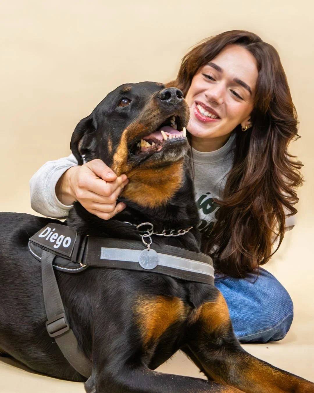 Un peu d&rsquo;amour pour notre equipe 🤍🙌 

&bull;

&bull;

&bull;

&bull;

&bull;

&bull;

#quebec #adopted #adoptdontshop #laval #dogrescue