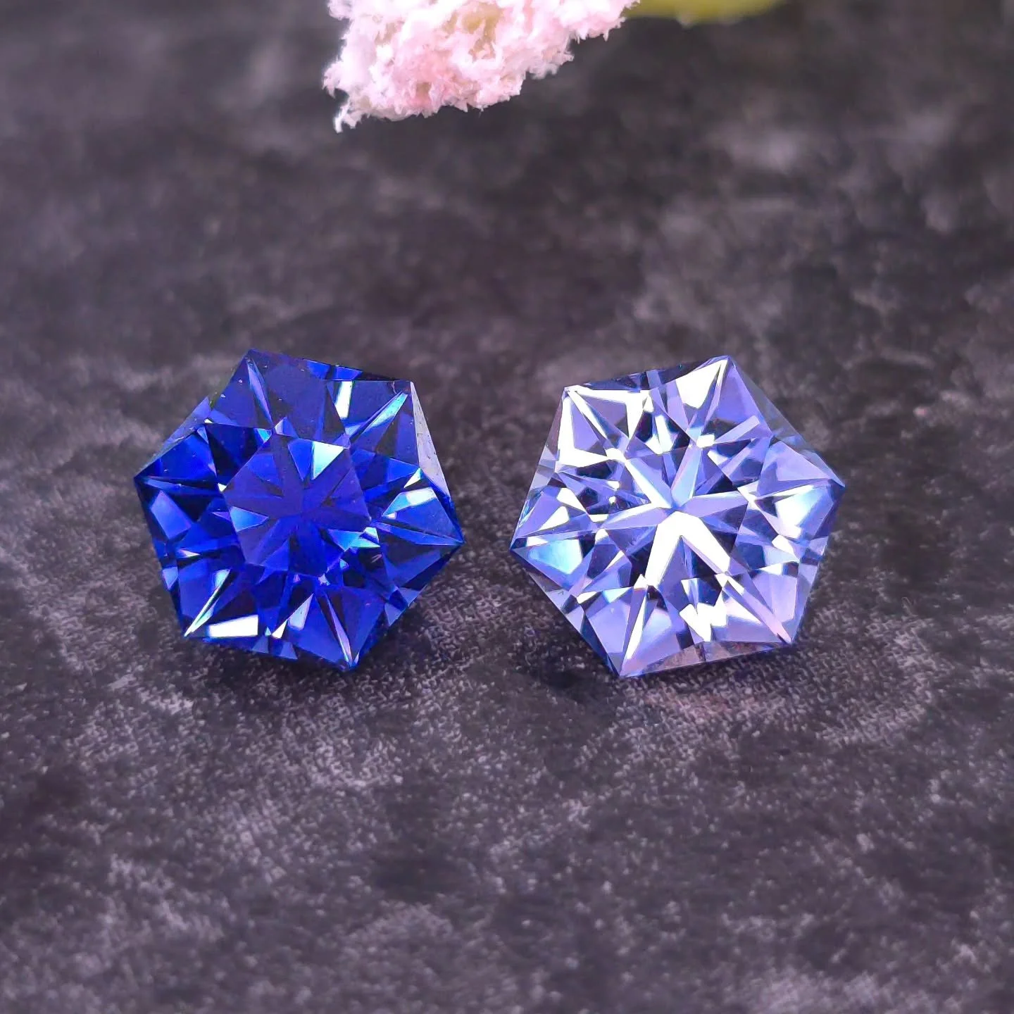 Sharing some beautiful lab sapphires cut in Marco Voltolinis design Fritillaria (modified)! These are about 7mm flat to flat and boast beautiful color! This cut is always available for your projects and has one of the prettiest patterns inside that I