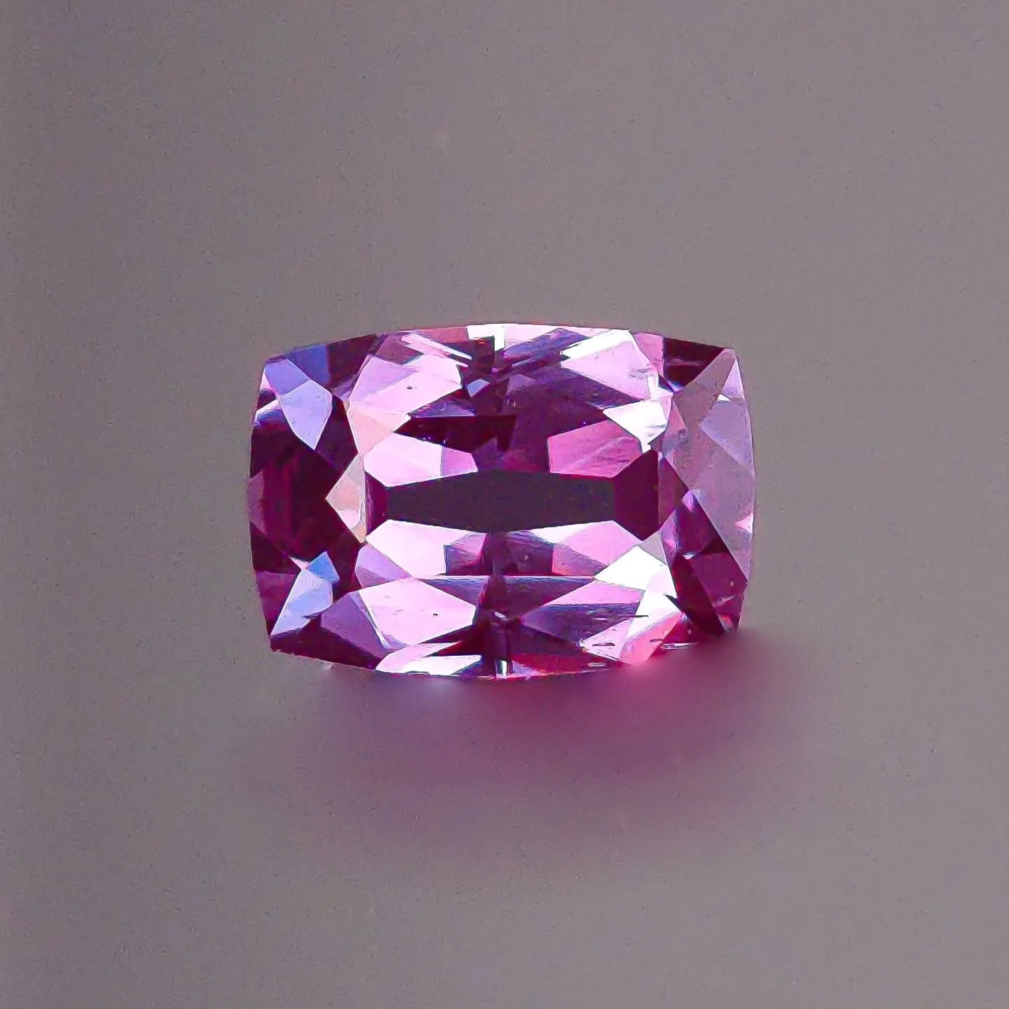 Available ✨ 7.5 x 5mm Light Alexandrite (lab) in a new design I am trying out with a lovely little culet. I'm trying to broaden the cuts that I'm doing and really love how this one turned out. This can be cut without the culet but I think it adds a c