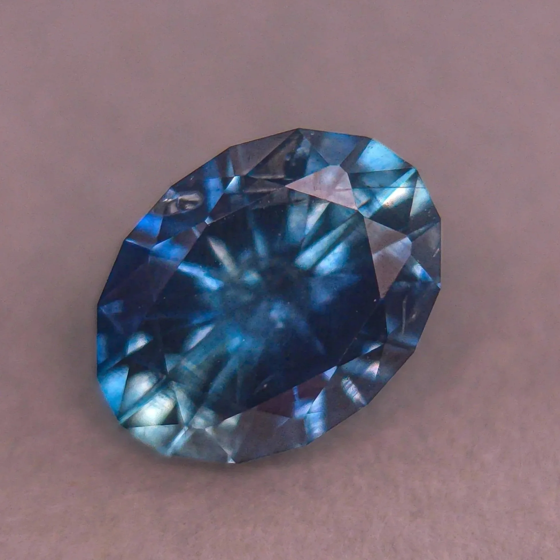 1.8ct Natural Montana Sapphire - Heated Peacock Blue/Teal 8.3 x 6.2mm