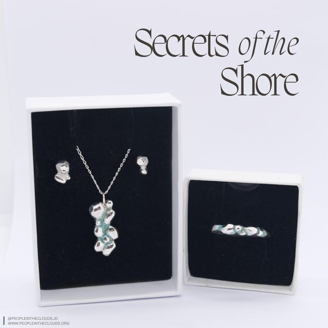 💛💛 Secrets of the Shore 🌊🌊

This collection has been created as a way to carry our spectacular shorelines with us in daily life. Inspired by our coastal rockpools and cliff-sides, these silver pebbles as floating in enamel made using sand from be
