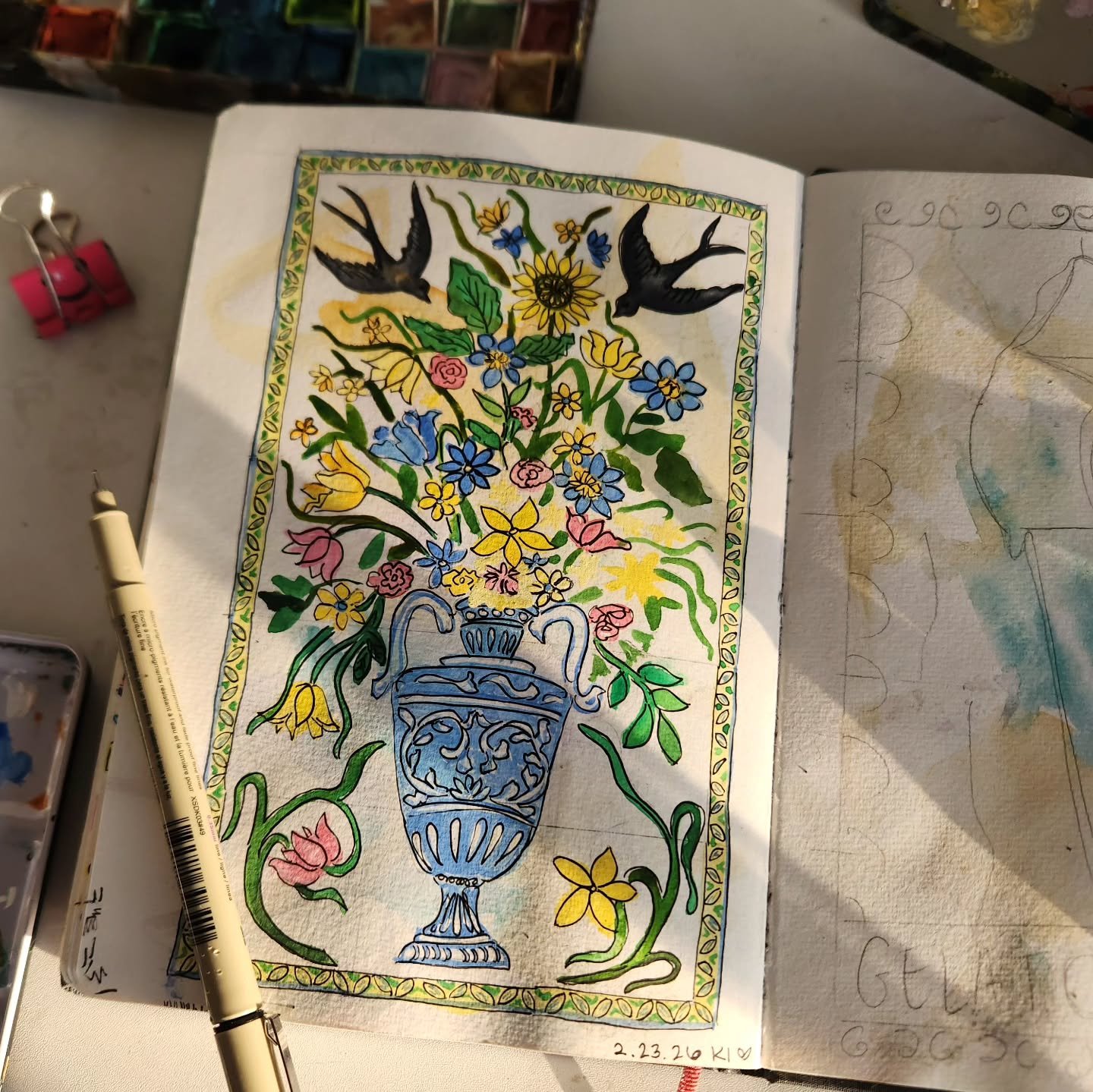 Adding some finishing touches in this afternoon sun 🌞 😎
.
.
.
.
.
.
.
#watercolorsketchbook  #sketchbook #flowersinvase #italytravel  #sicily