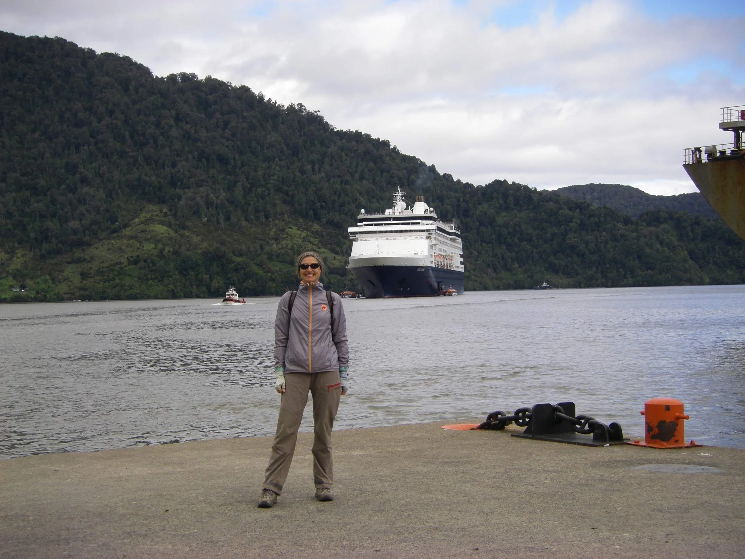 photos web Dec 2025_Cruise_ship to shore.JPG