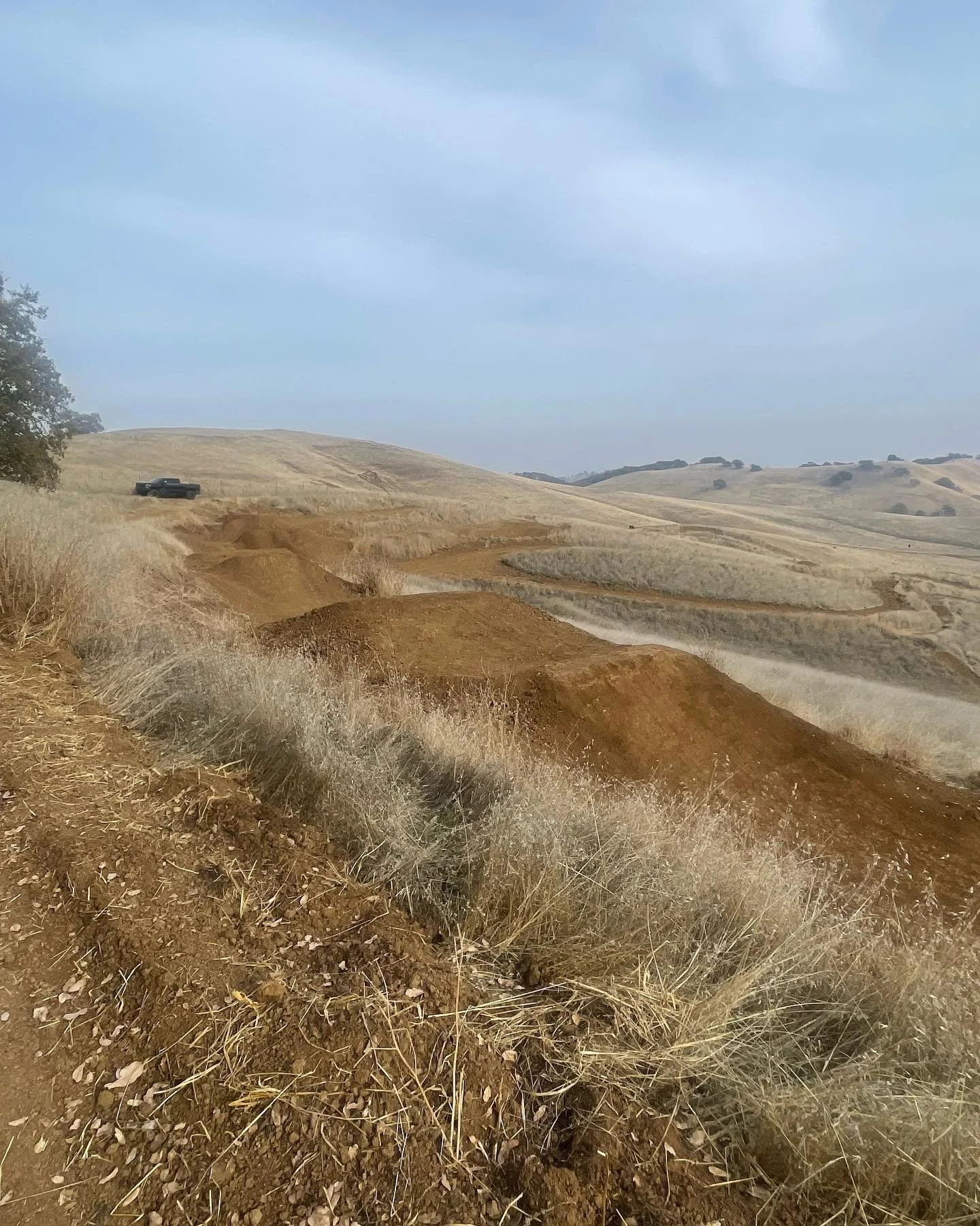 Getting those last days of beautiful weather. Long days working on this amazing private project for @greenhousepeddaler . Always love working with this perfect dirt on this hillside.

Tis&rsquo; the season for private trails! Hit us up if you want so