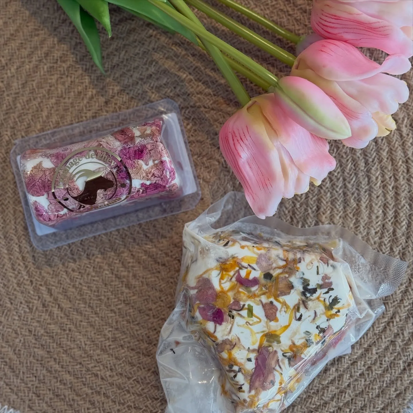 From the Loire Valley with love 💘🇫🇷

Two lush, creamy, delicately refined French goat cheeses &mdash; Carr&eacute; du Berry and Jacquin Ch&egrave;vre 🐐💐

Serve with champagne and a crusty baguette for the ultimate Valentine&rsquo;s pairing 🥂🧀?