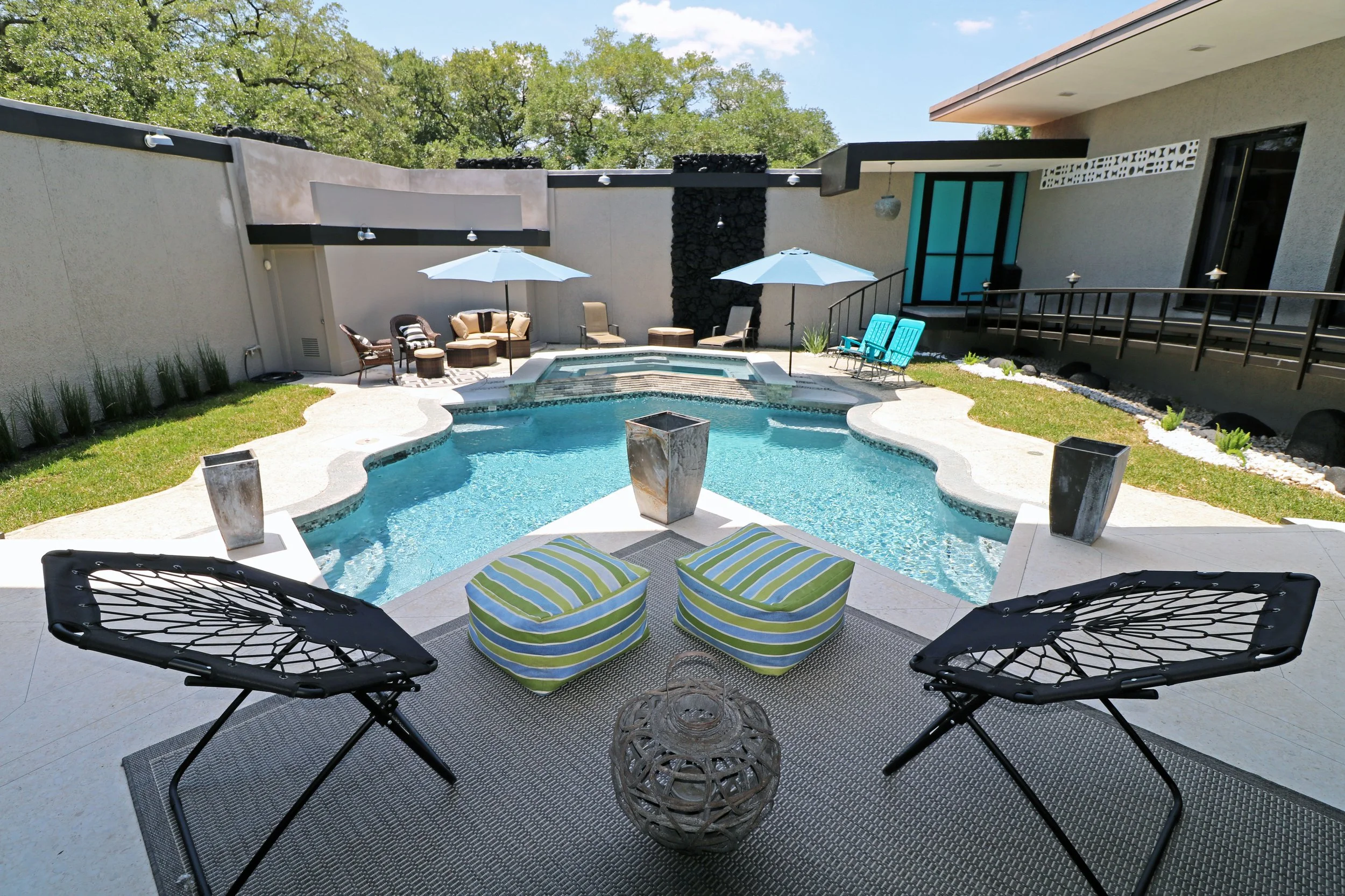 Luxury Corporate Housing in Houston: 5 Tips and Considerations