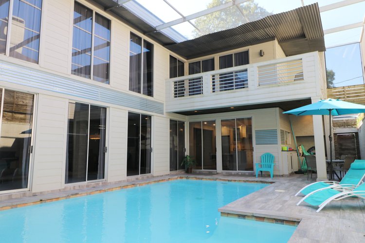 Venetia Grove