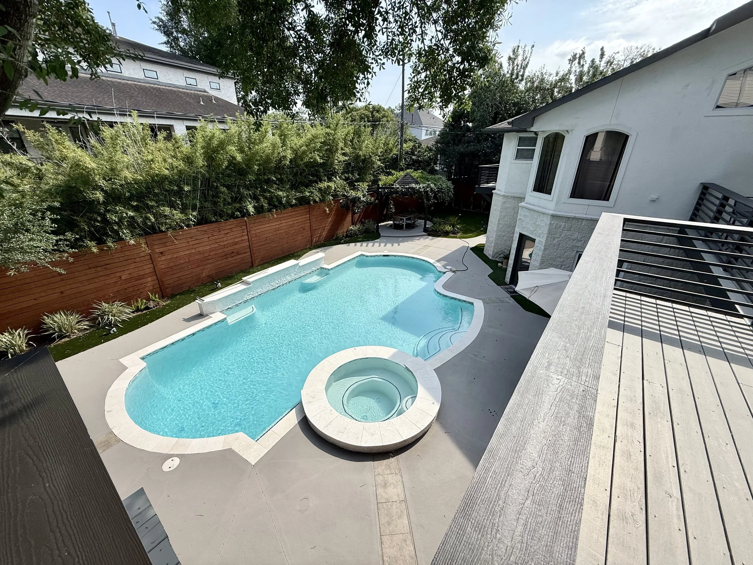 Exterior of Villa Como, a five bedroom furnished Houston house rented on a monthly basis