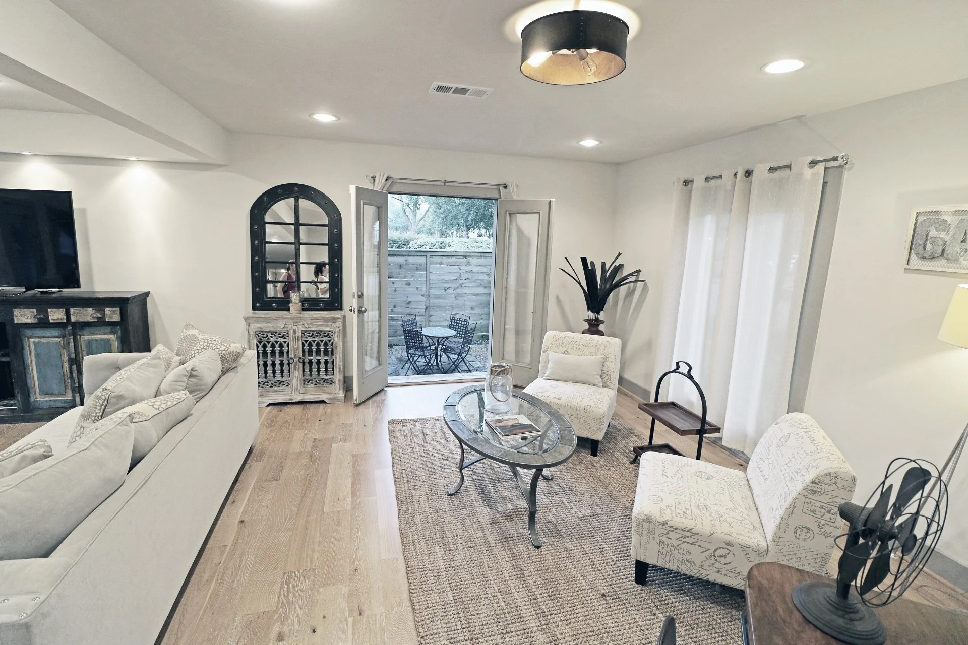 Accommodations Near MD Anderson: Hotels, Furnished Apartments, and Homes