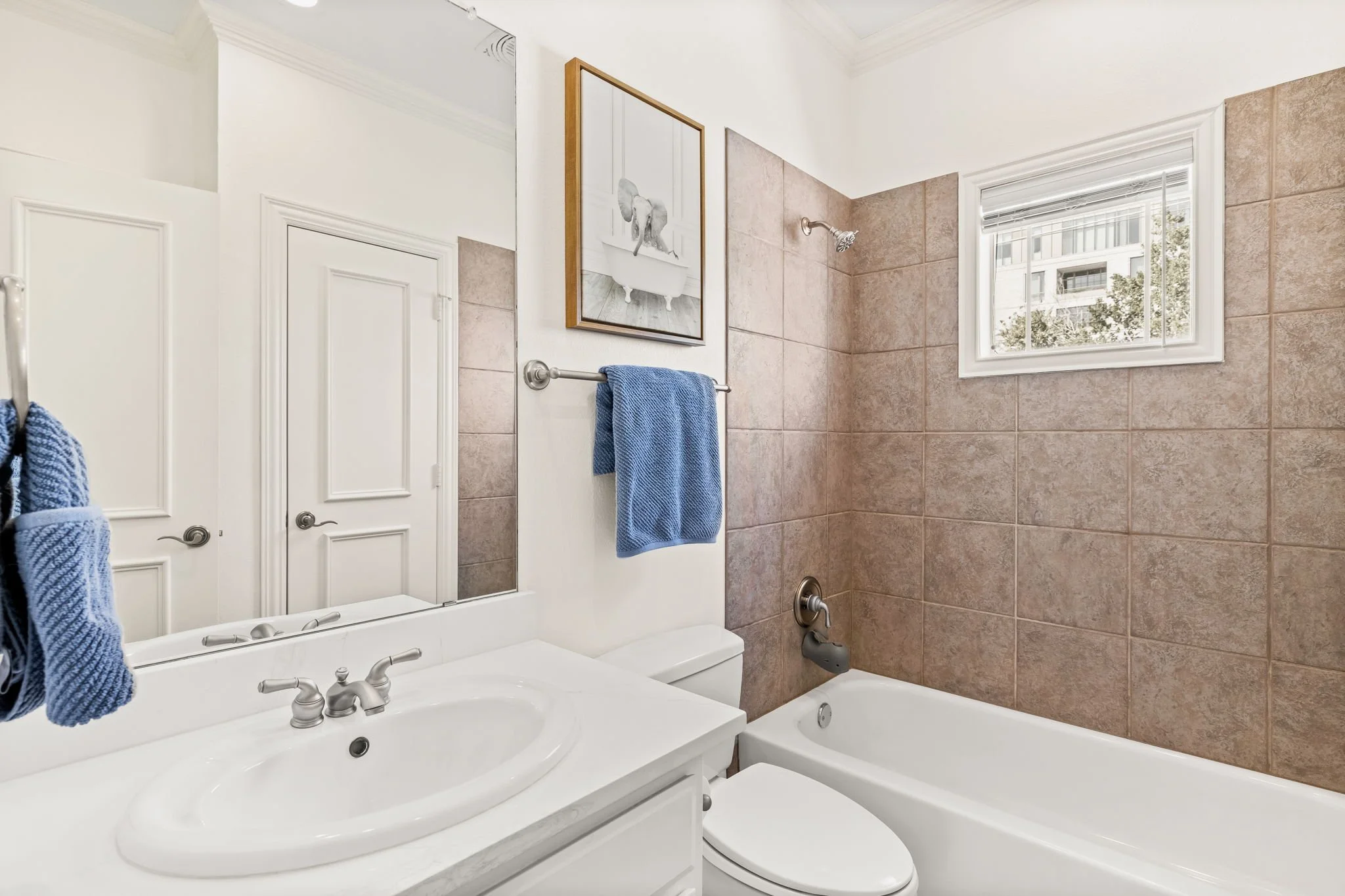 22-web-or-mls-4219 Travis -22.jpg