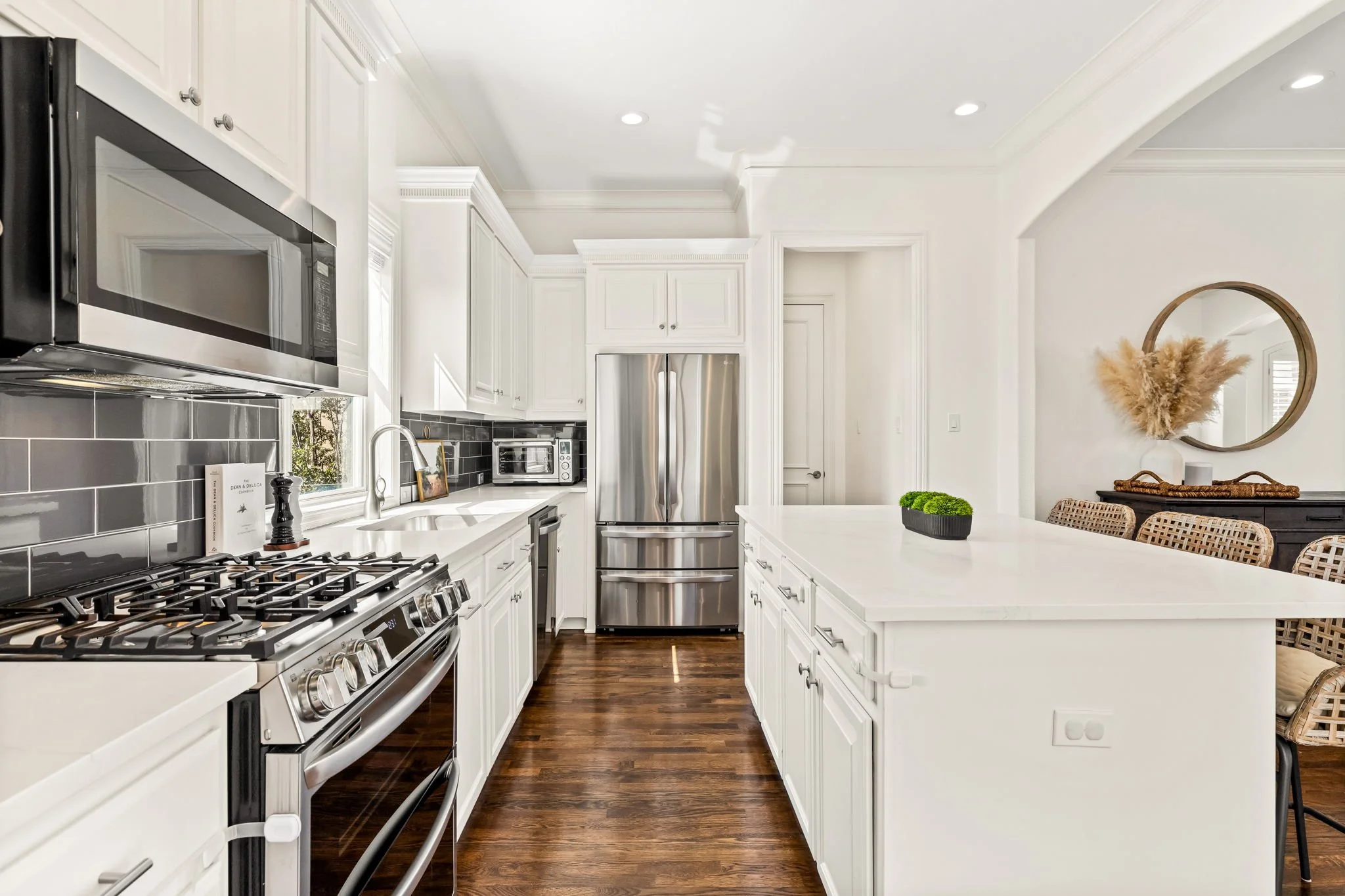17-web-or-mls-4219 Travis -17.jpg