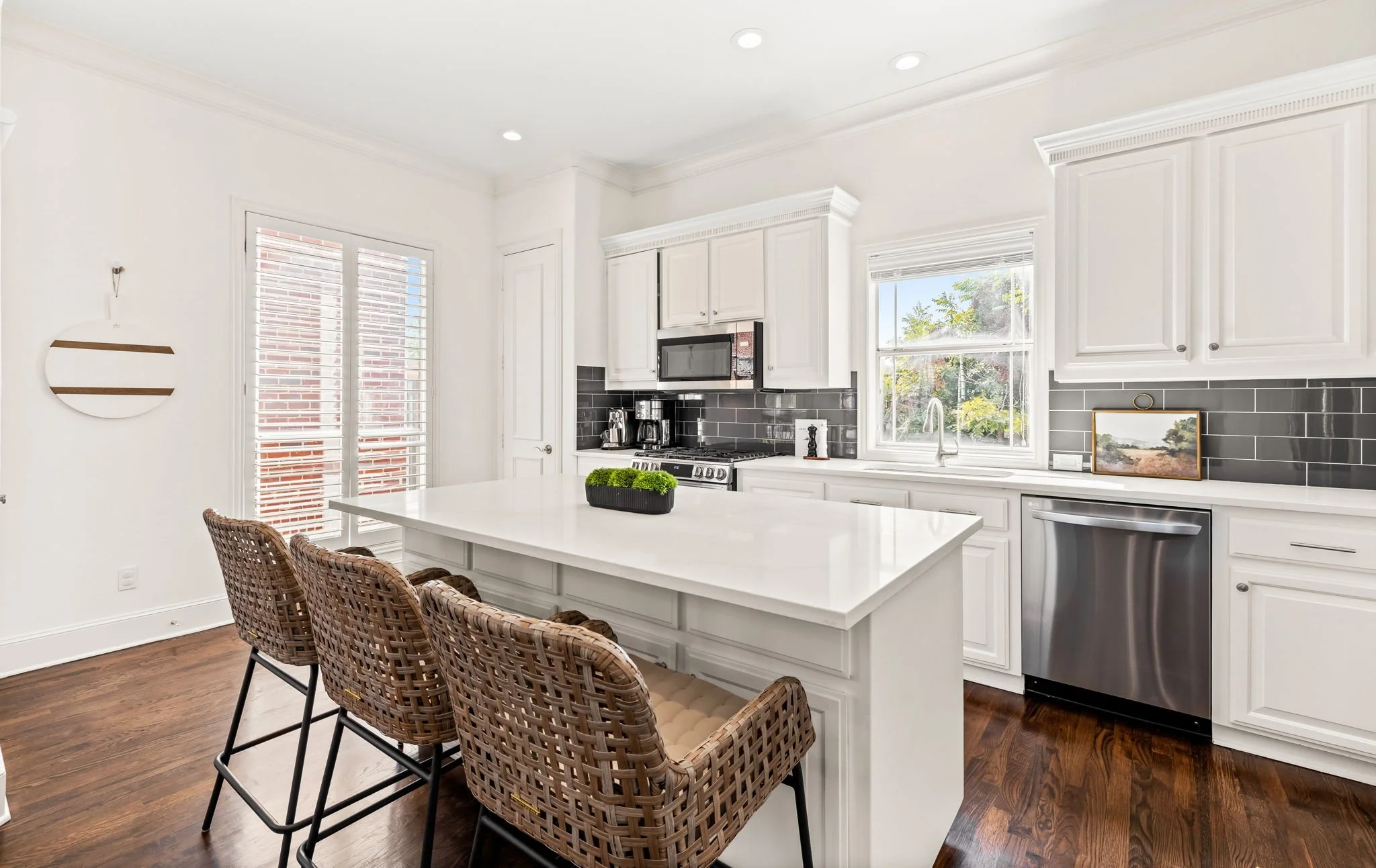 16-web-or-mls-4219 Travis -16.jpg