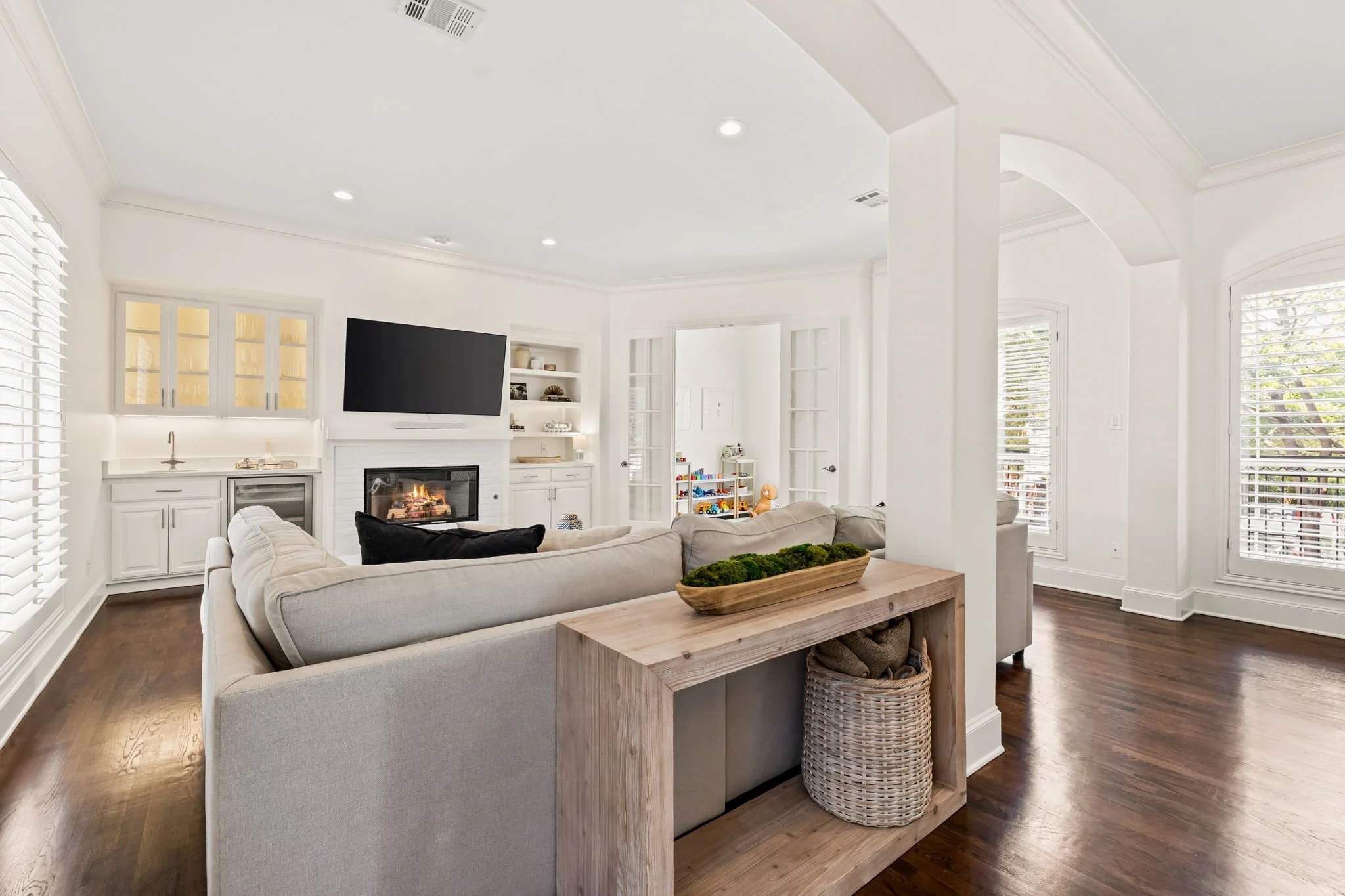7-web-or-mls-4219 Travis -07.jpg