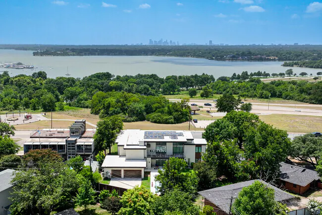 old-lake-highlands-dallas-tx-primaryphoto.png