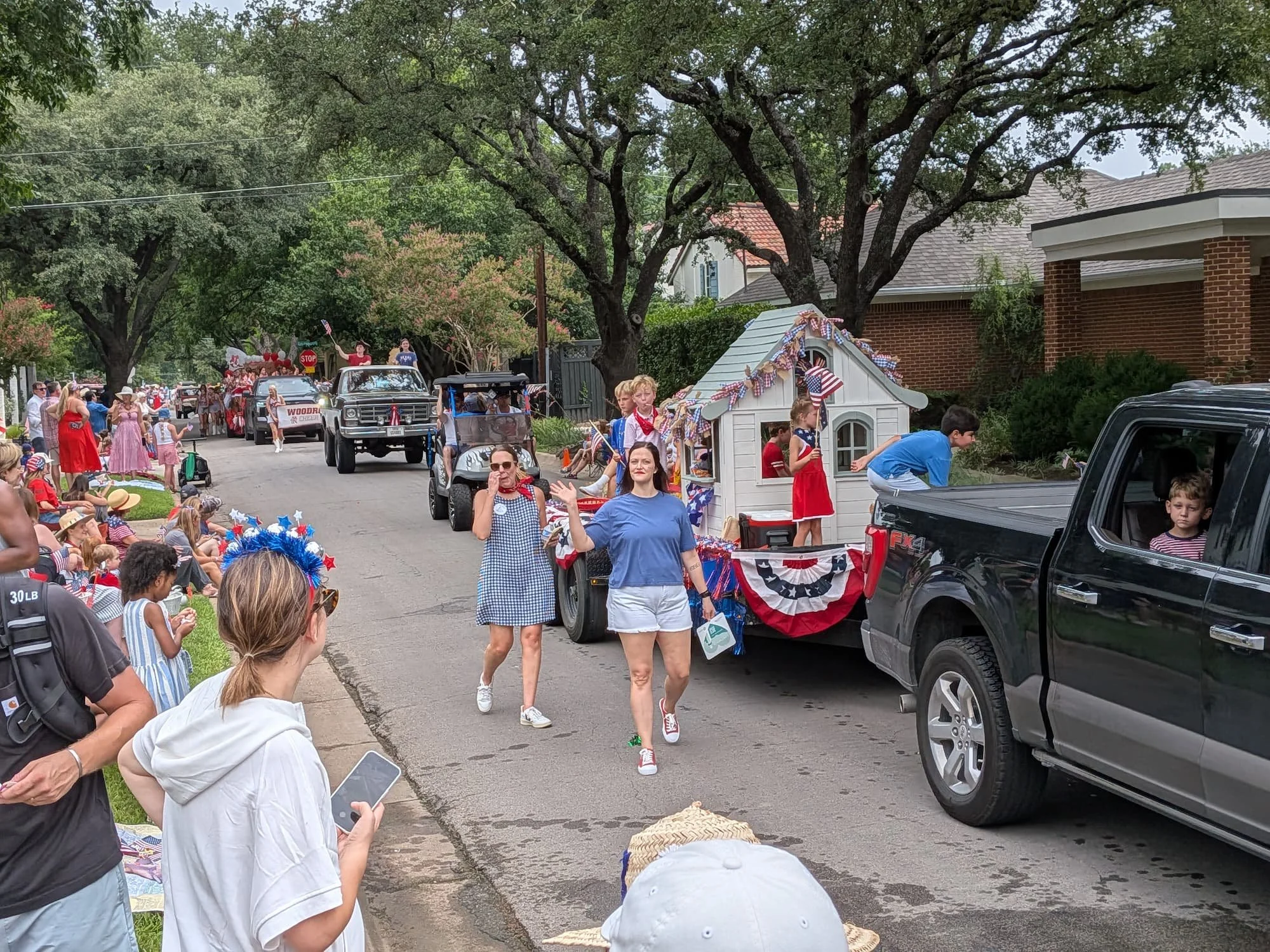 4th-Floats - lakewood.jpg