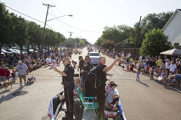 13.7.4-Exchange-Club-Parade-Brandy-Barham-08.jpg