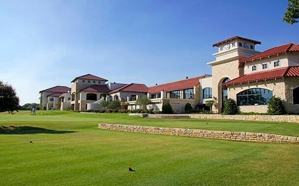 Royal Oaks Country Club