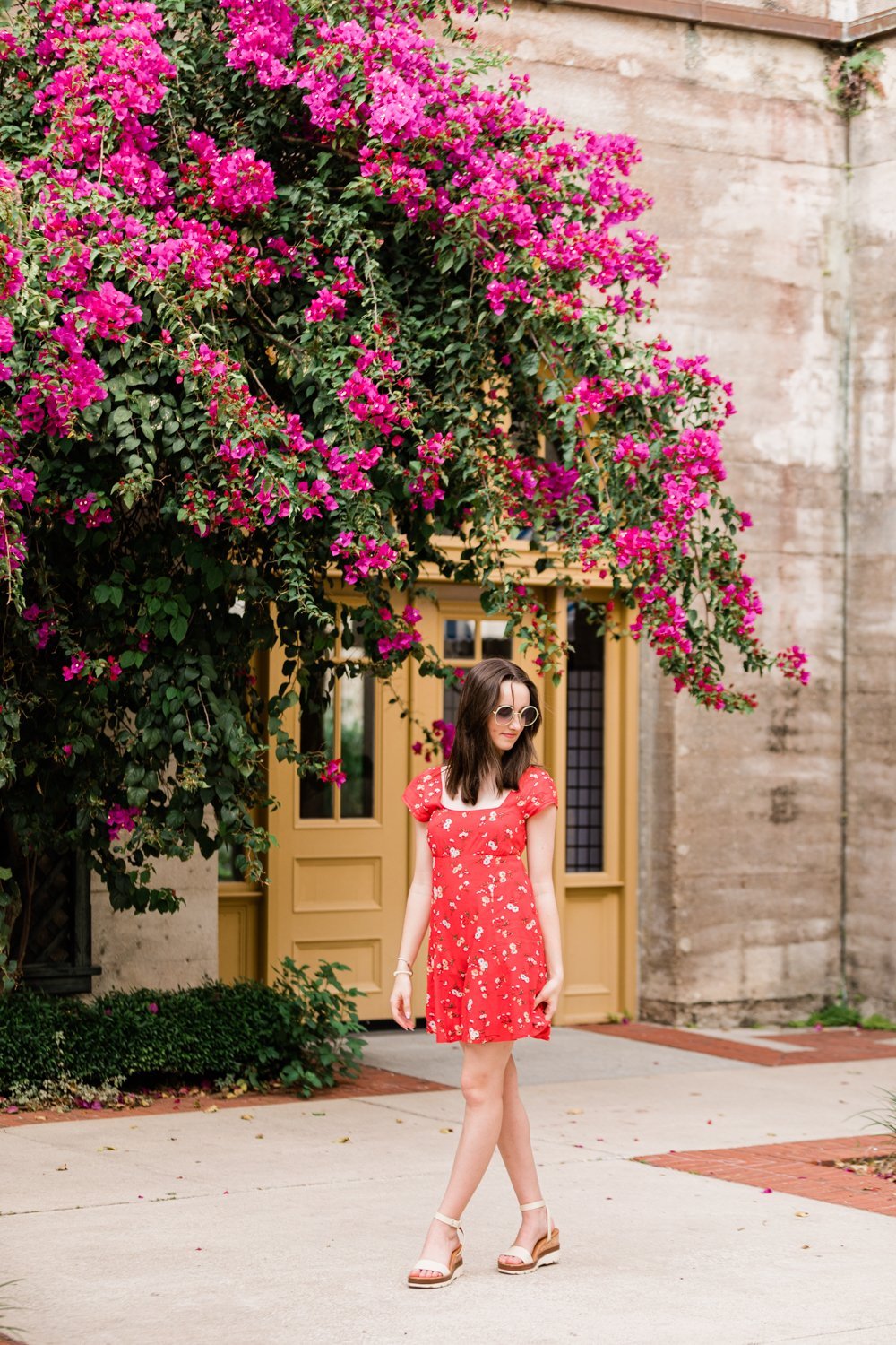 Spring and floral themed senior picture ideas in St. Augustine FL