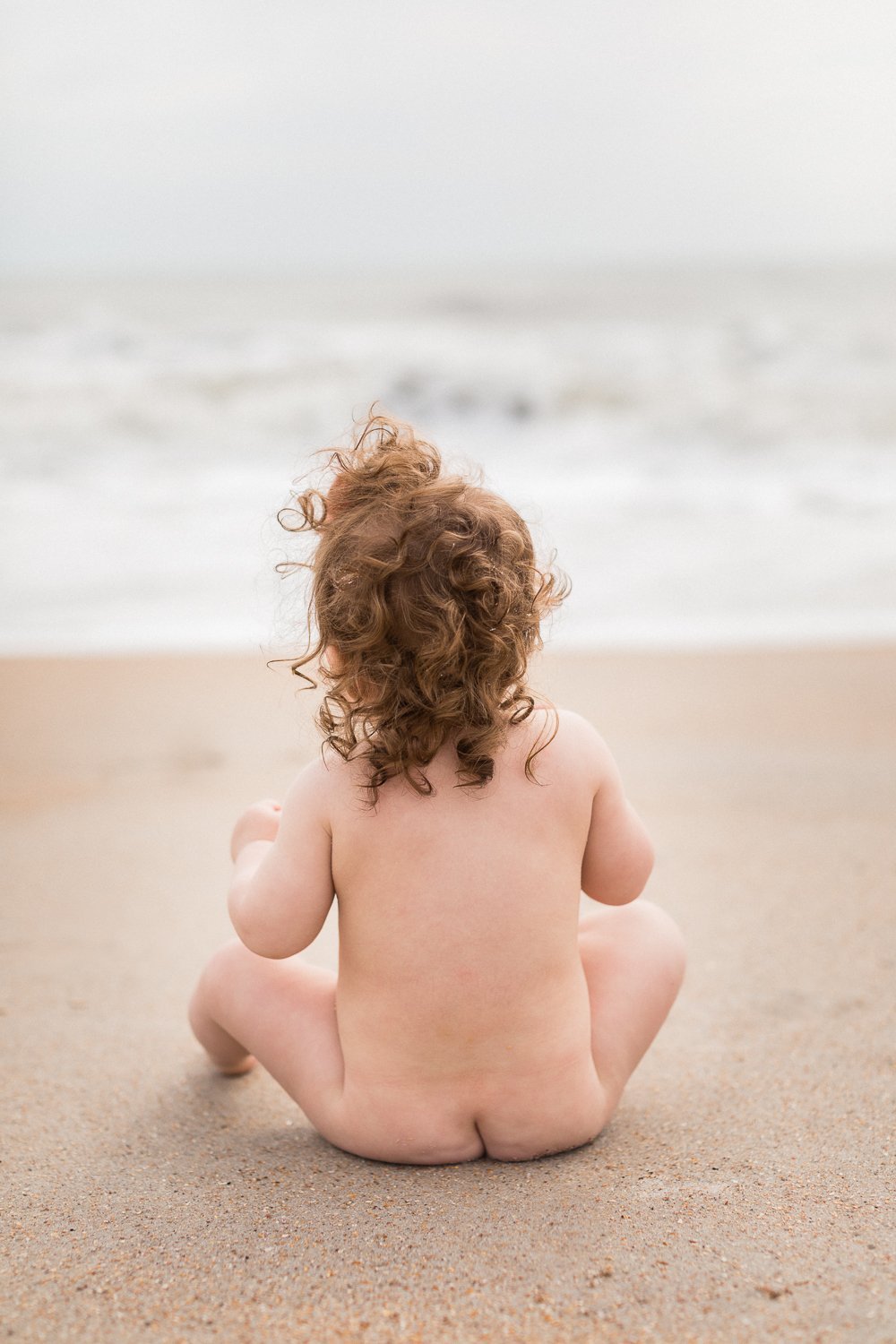 baby girl picture ideas at the beach in summer