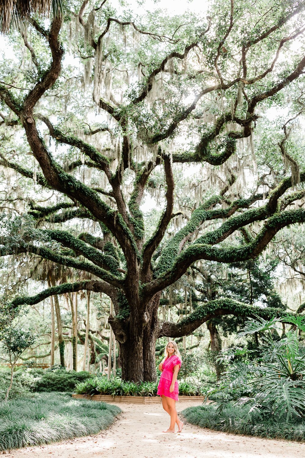 summer high school senior pictures ideas in Washington oaks gardens - Ponte Vedra senior pics