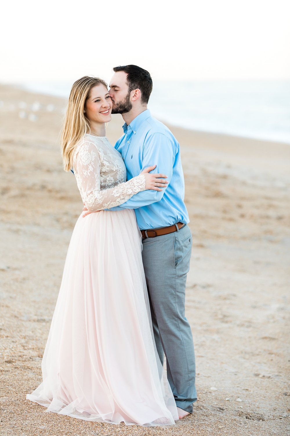 Engagement pictures at the beach