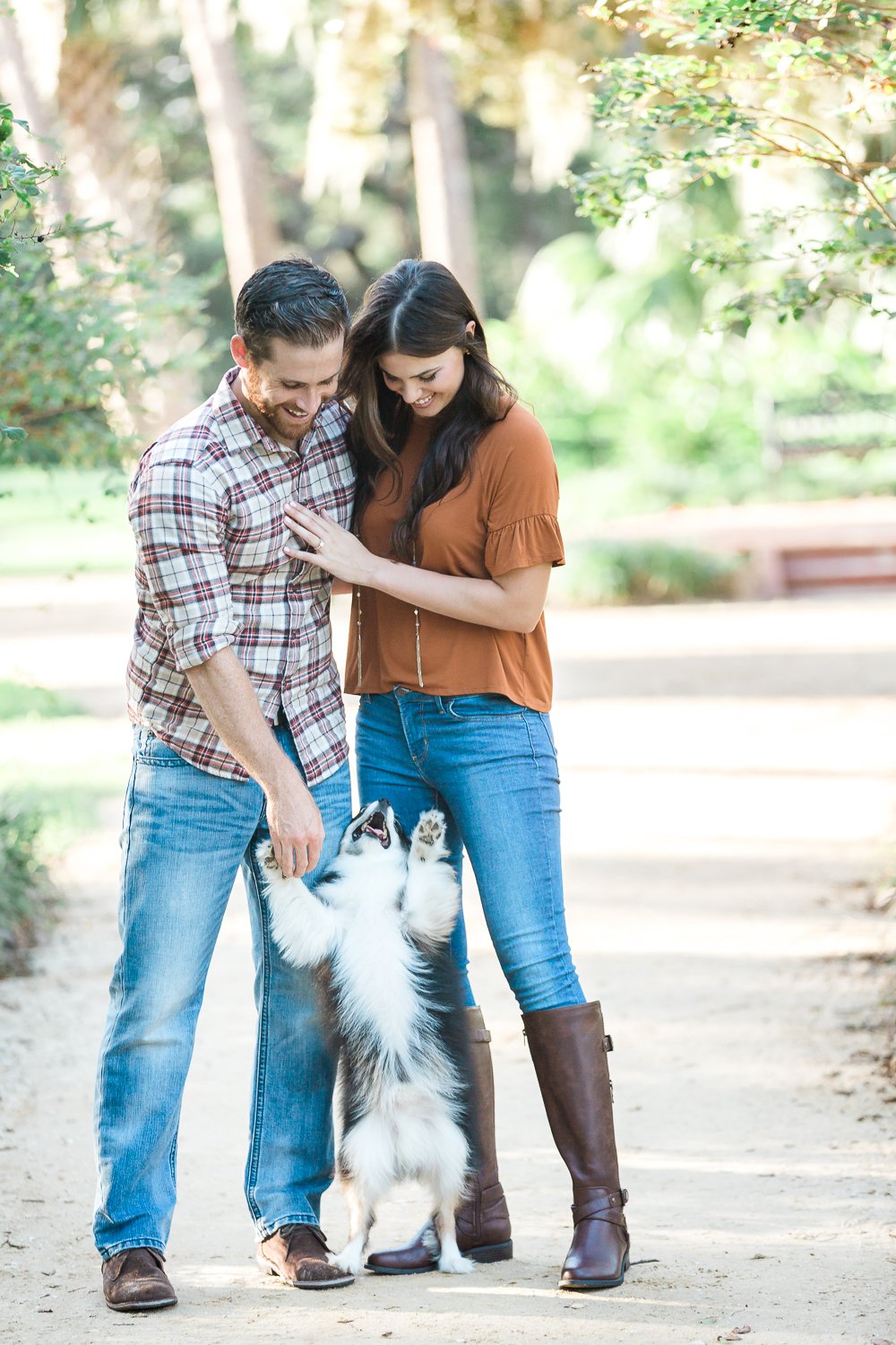 engagement pictures with a dog