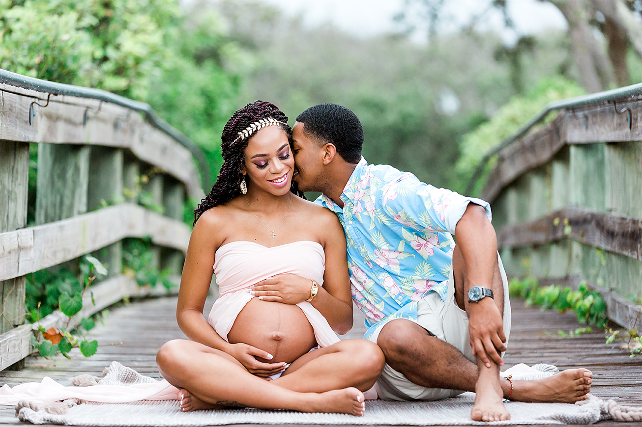 jacksonville beach maternity photographer