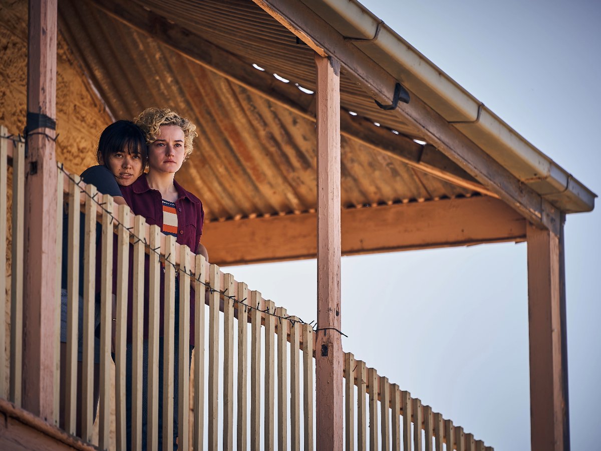 ‘The Royal Hotel’ Review: Julia Garner Tends Bar to Toxic Aussie Men in Kitty Green's Tensive Psychological Thriller