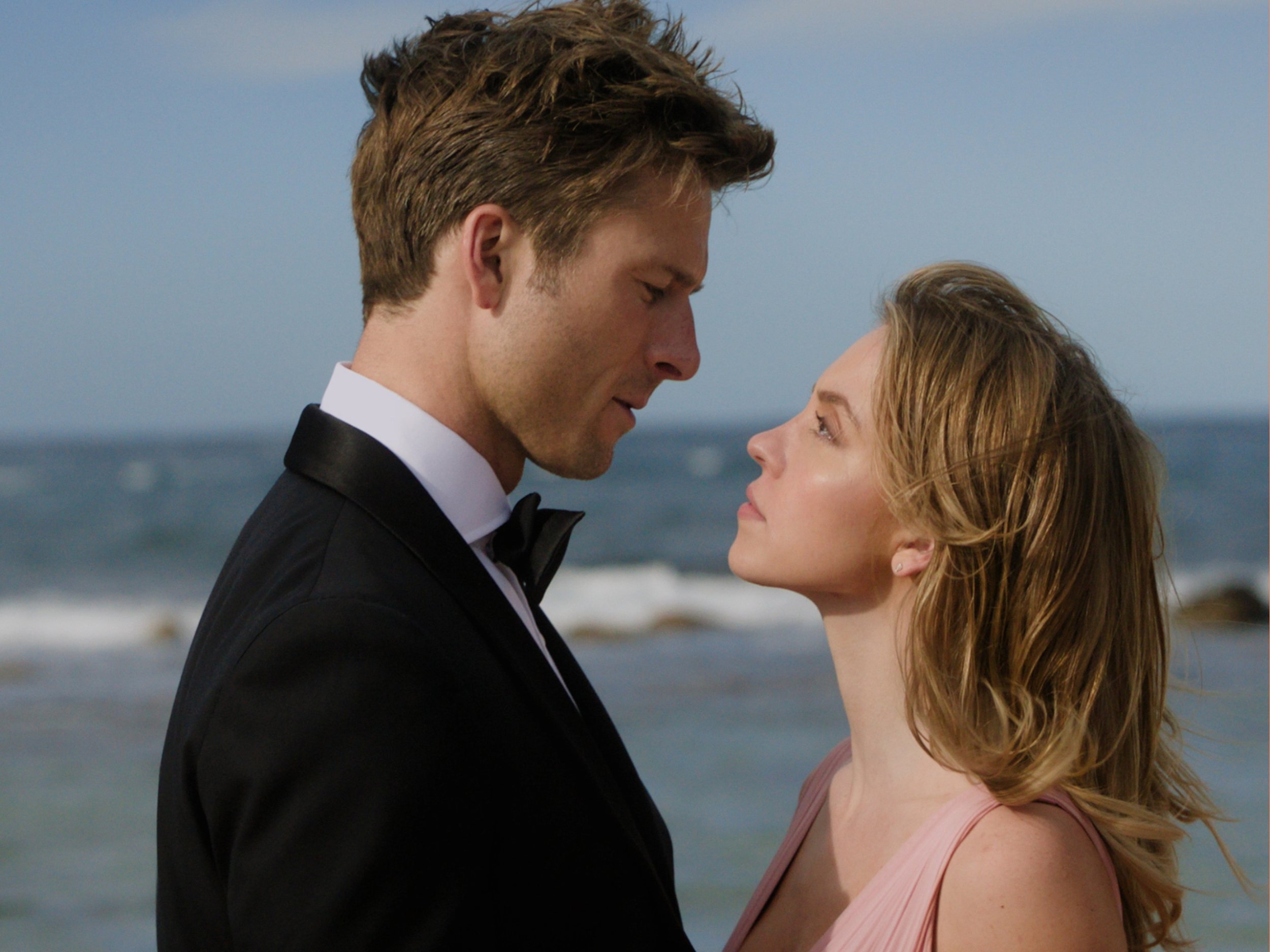'Anyone But You' Review: Mid Ado About Nothing