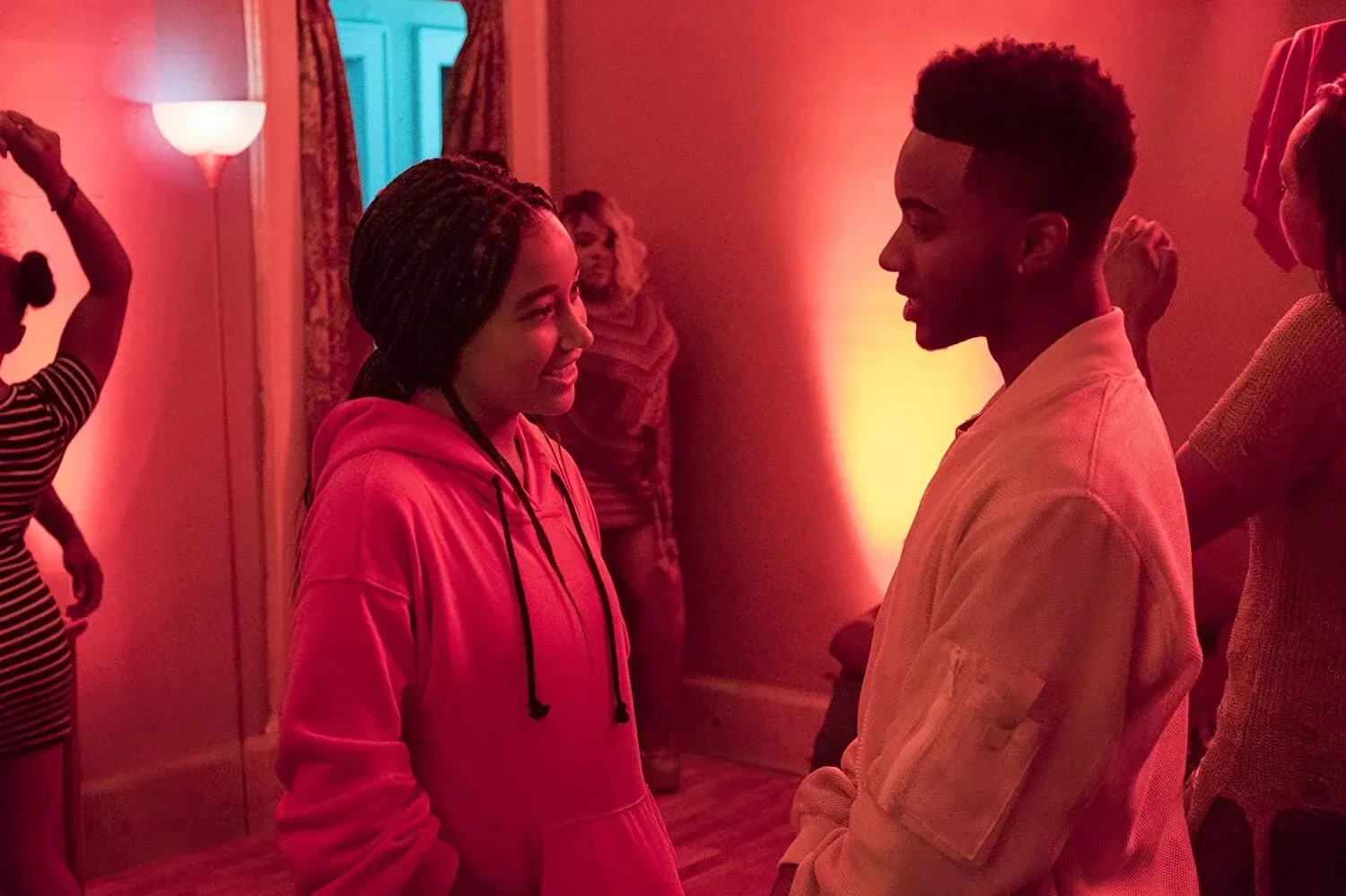 The Hate U Give Review: A Powerful Masterpiece That Deserves Oscar Attention 