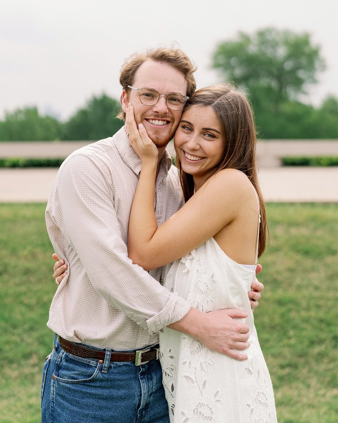 Blake + Anna got engaged a couple weeks ago and I&rsquo;m still giddy about it. 🥹🤗 What a privilege it is to be a part of these moments!