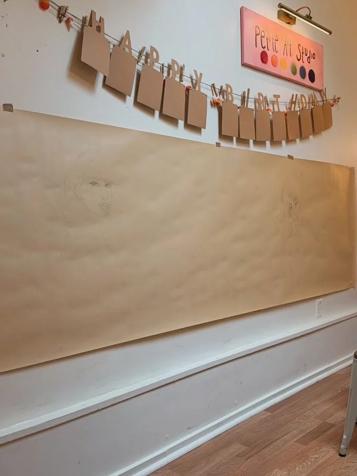 A Taylor Swift &times; Dolly Parton party? Just another day at the studio. 💕
We love when our artists dream up themes that celebrate women who built worlds through art and kindness. Such a fun day using cowgirl hats as a canvas. 

#taylorswift #doll