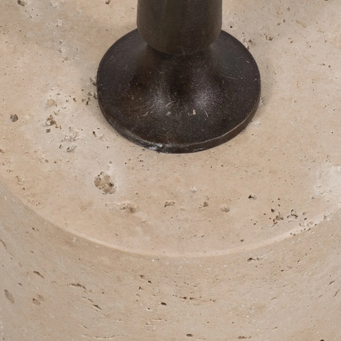 EV19331-01_6__78024.jpg
