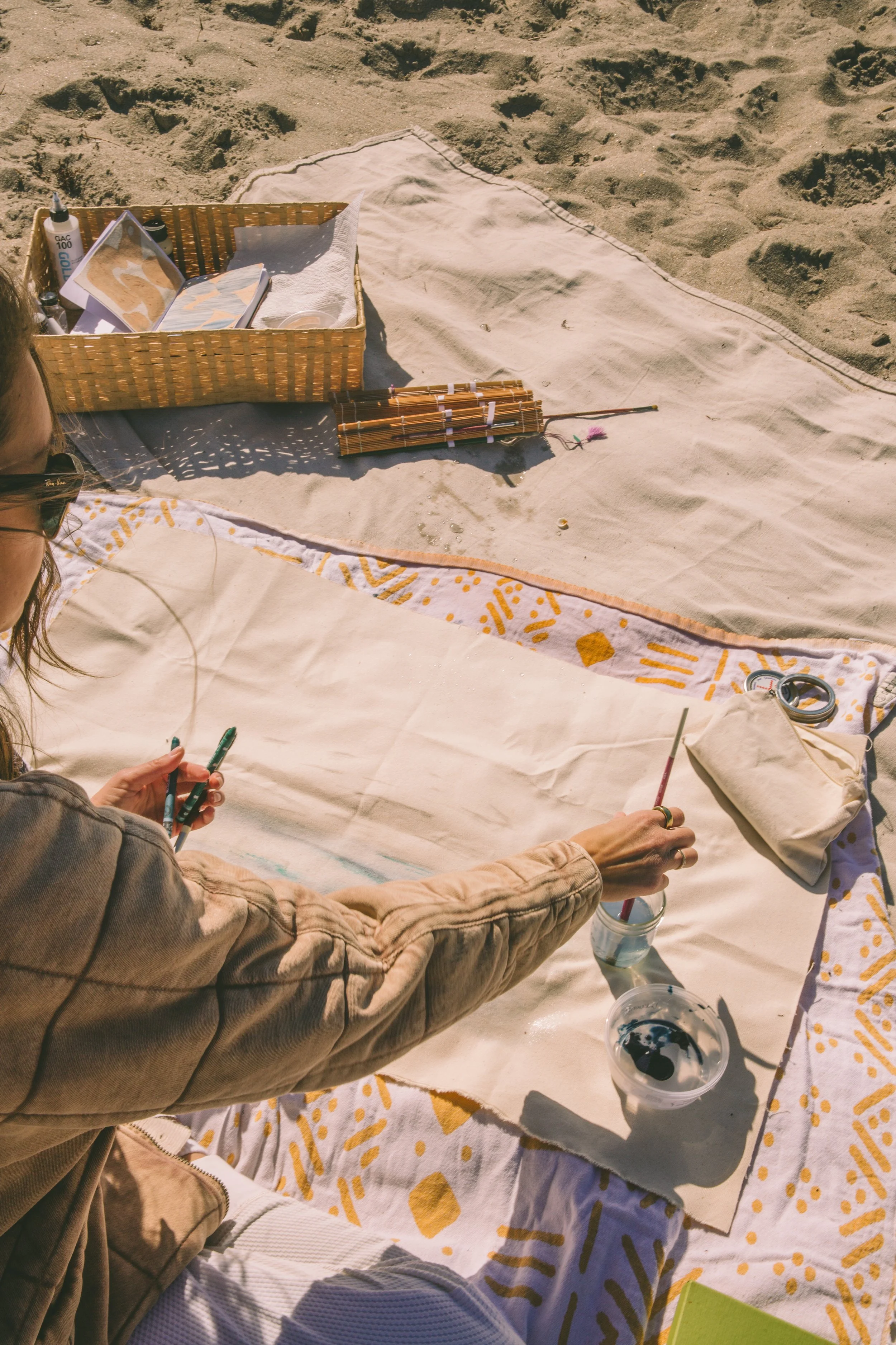 ART OUTSIDE -9262.jpg