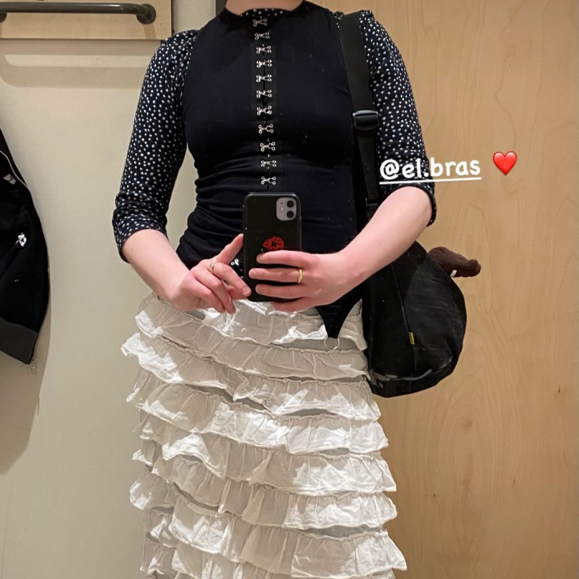 willow_pops_top_tall.png
