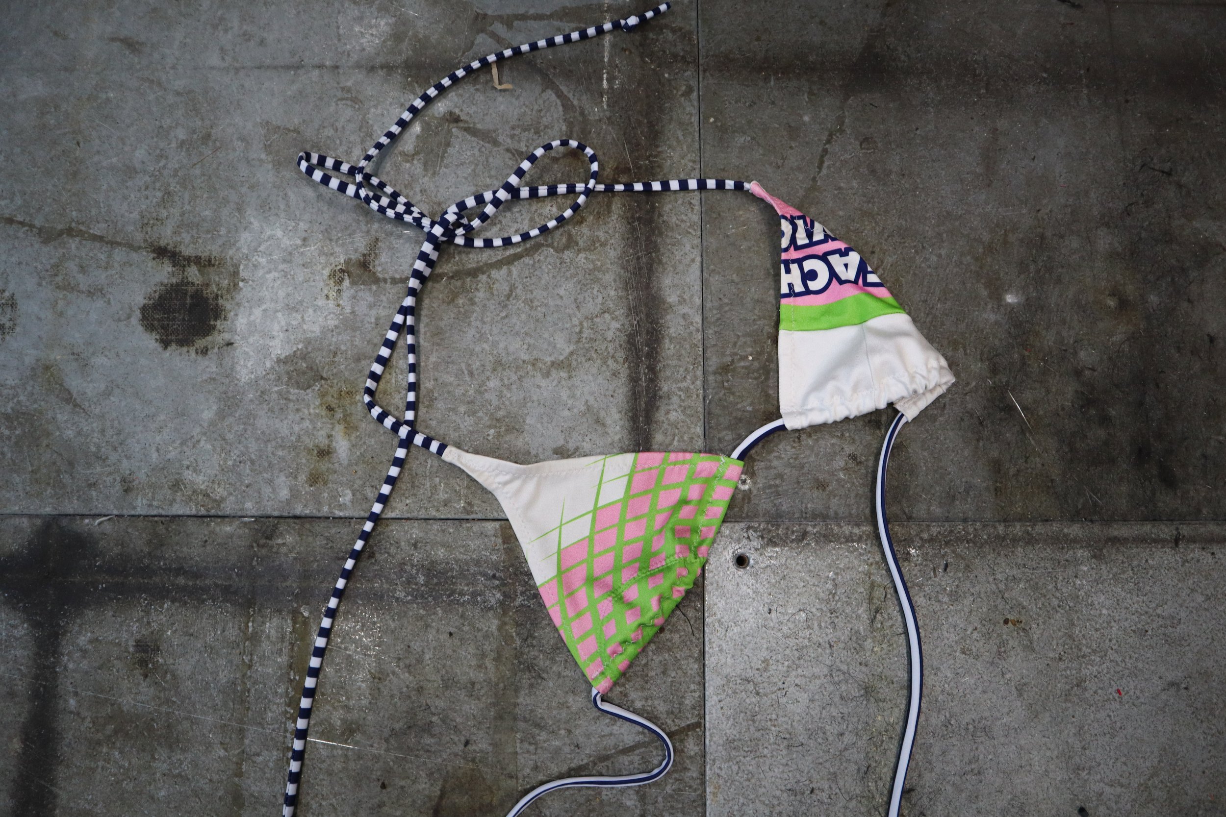 floor-beach-flatlay.jpg