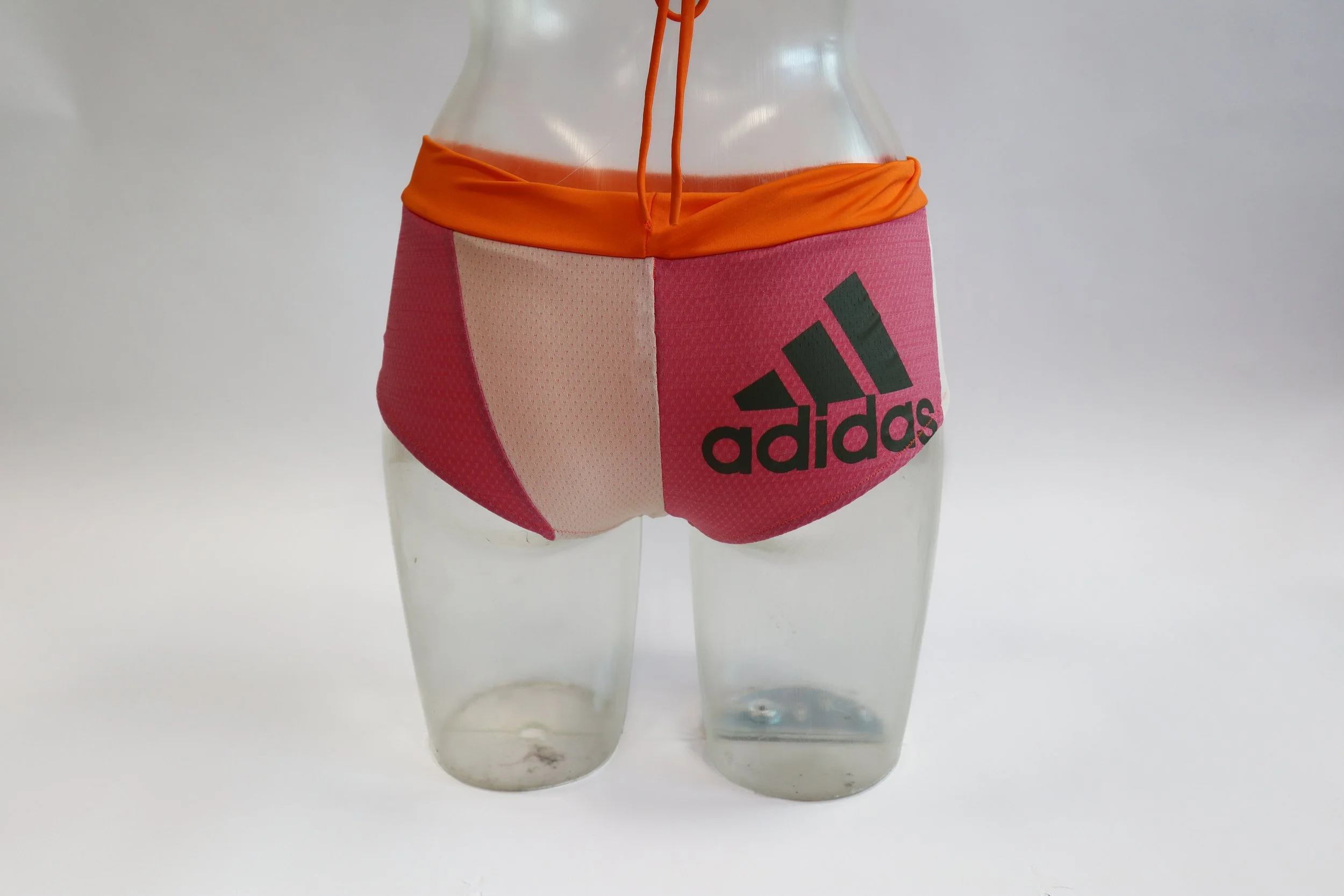 adidas-mannequin.jpg