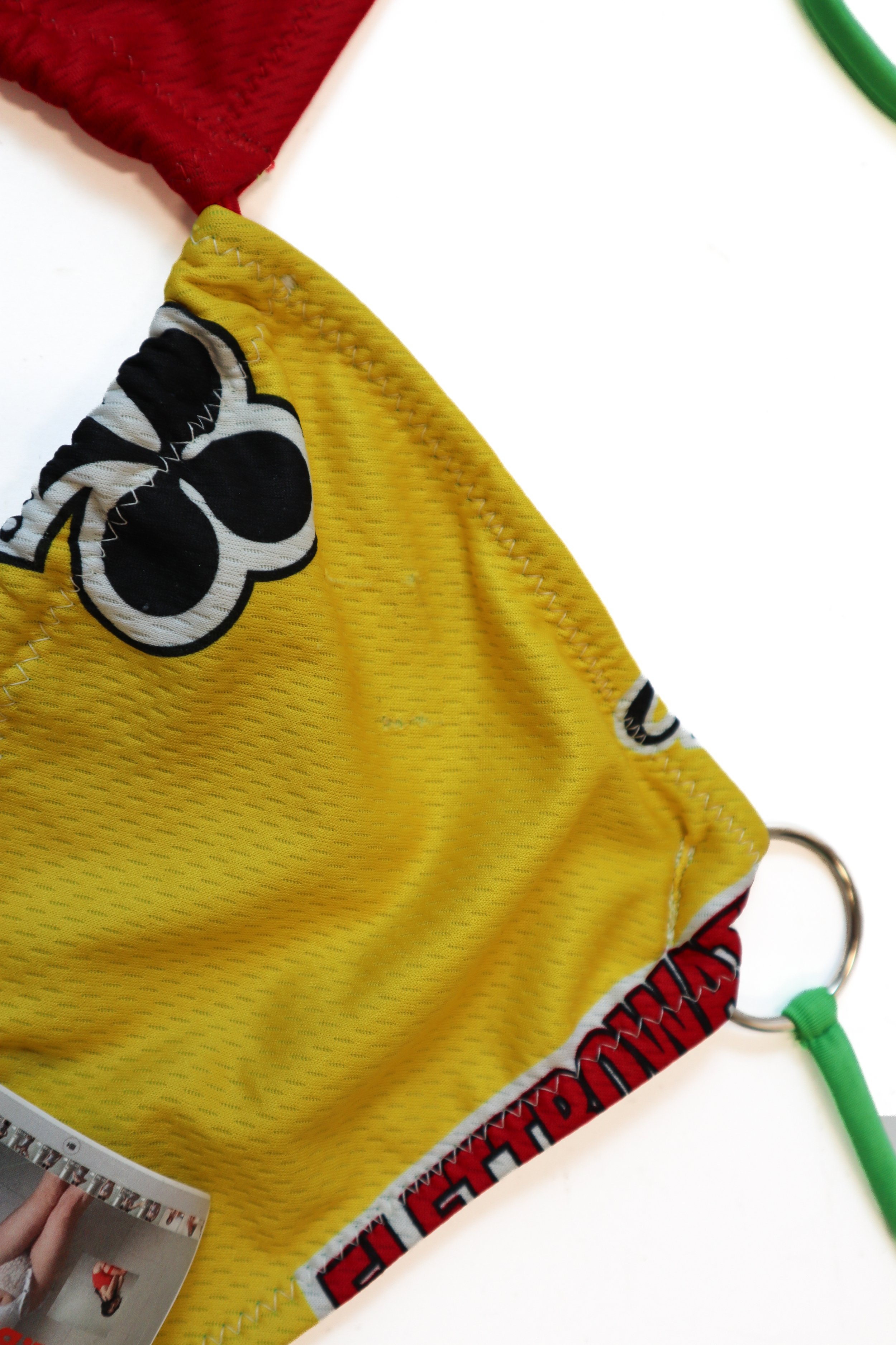 red-yellow-closeup.jpg