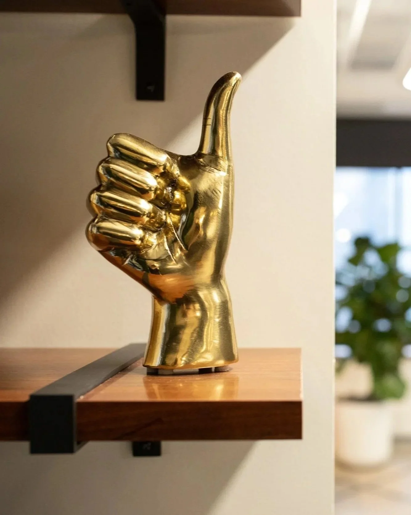 Thumbs up office decor