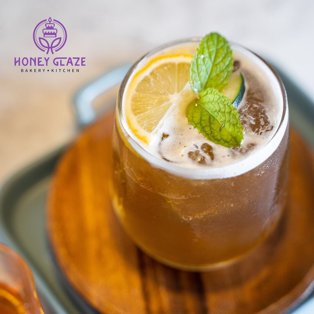 Chill out and sip on the perfect remedy of scorching days! 🤩

@honeyglazekitchen &lsquo;s Wintermelon Honey drink is a refreshing delight that beats the heat like a pro.

Come to #honeyglazekitchen and stay cool with a glass of pure bliss! 😉

#food