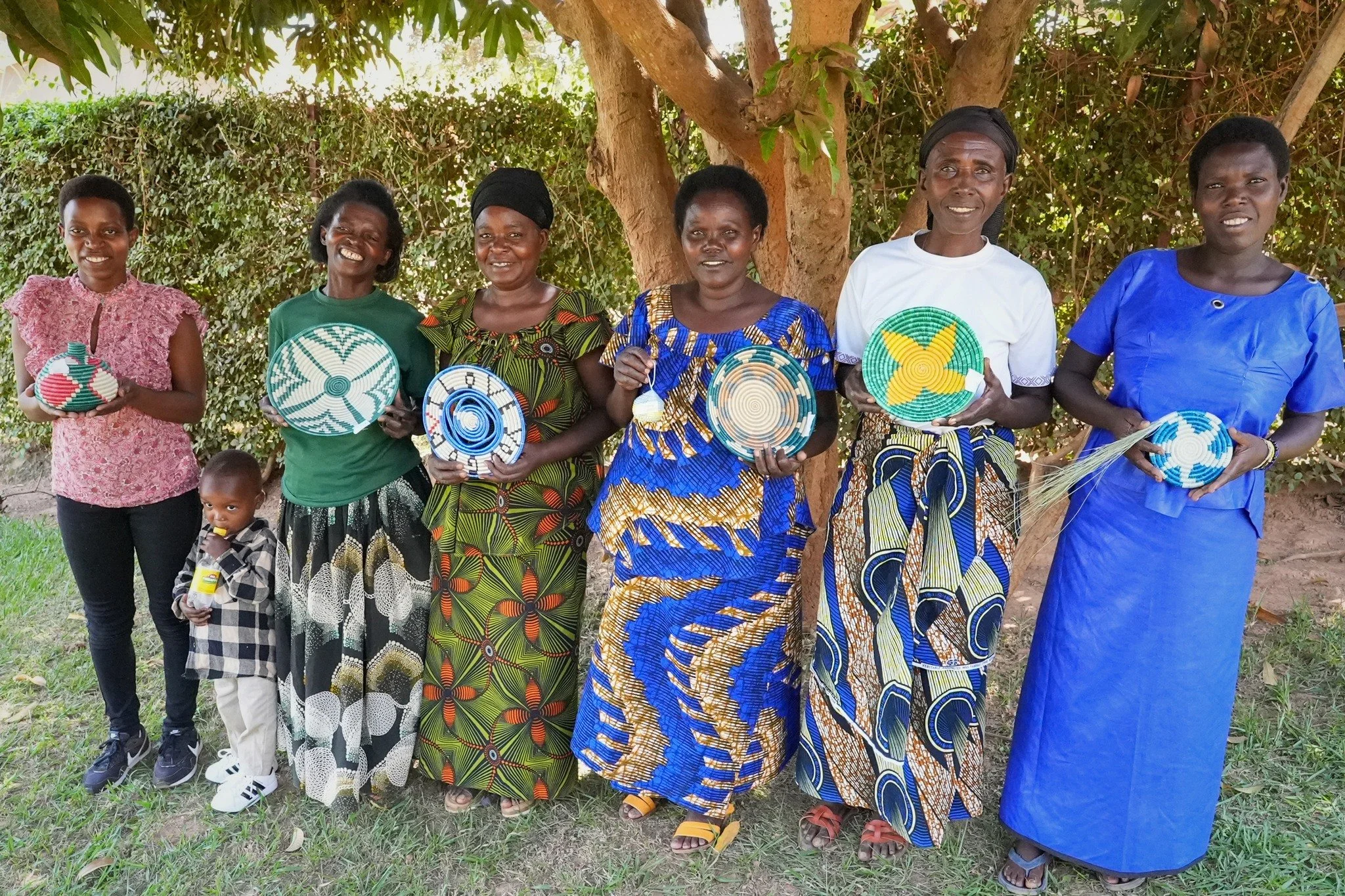 Not long ago, Saverina says she spent her days sitting at home.

Today, her hands weave baskets that help provide food, clothing, and health insurance for her family.

She's one of approximately 400 people whose lives are being strengthened through R