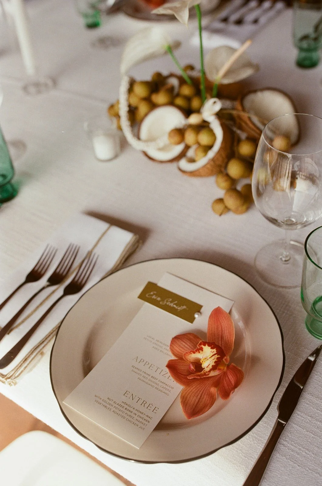erin-oscar-hokulia-wedding-27.jpg