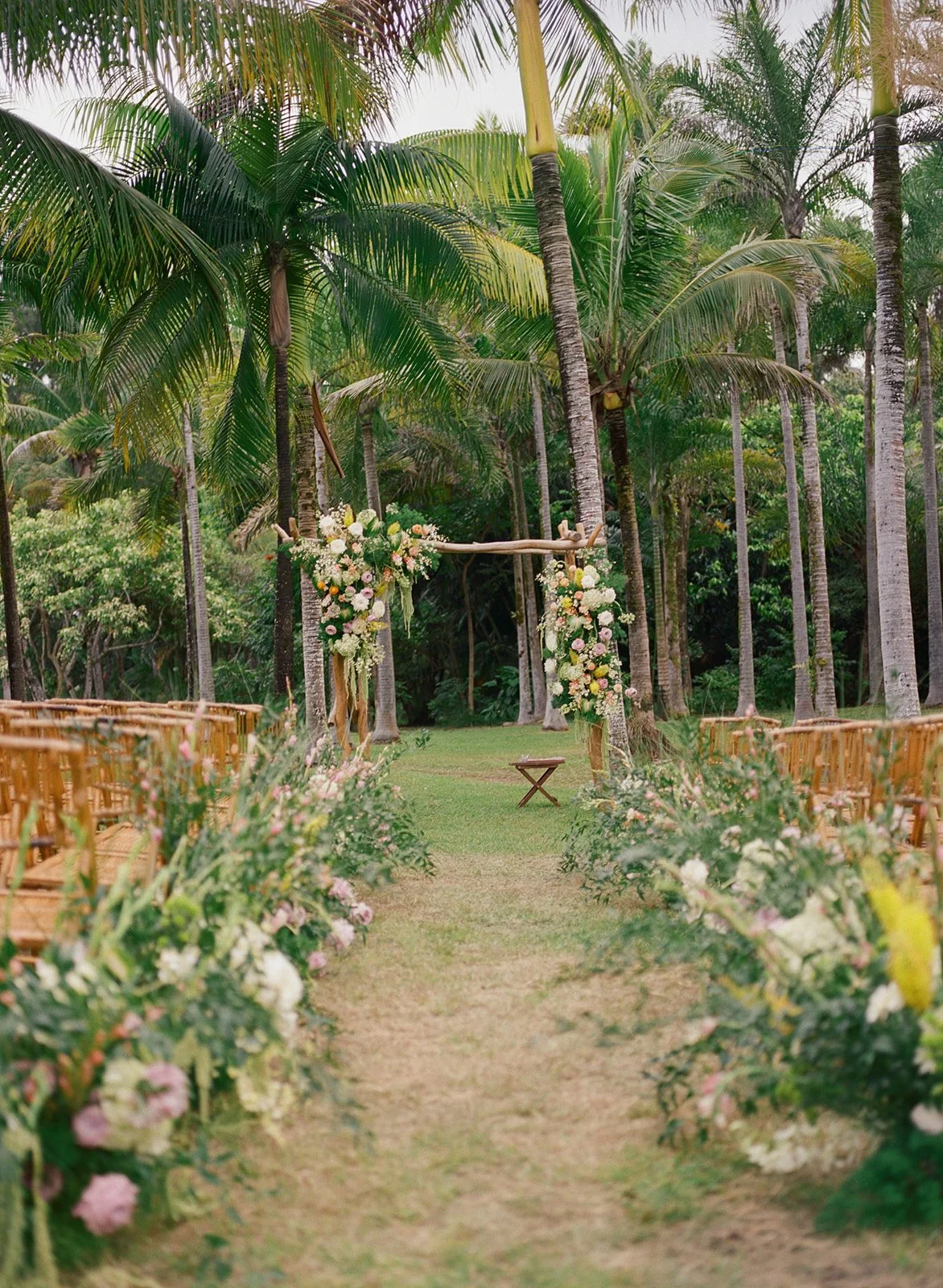 emilee-lucas-puna-big-island-wedding-214.jpg