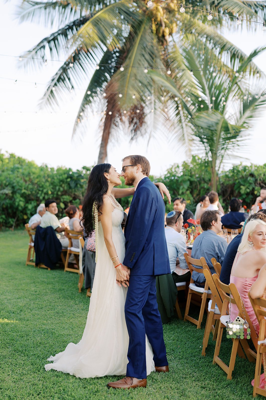 tara-ted-hulihee-kona-beach-house-wedding-927.jpg