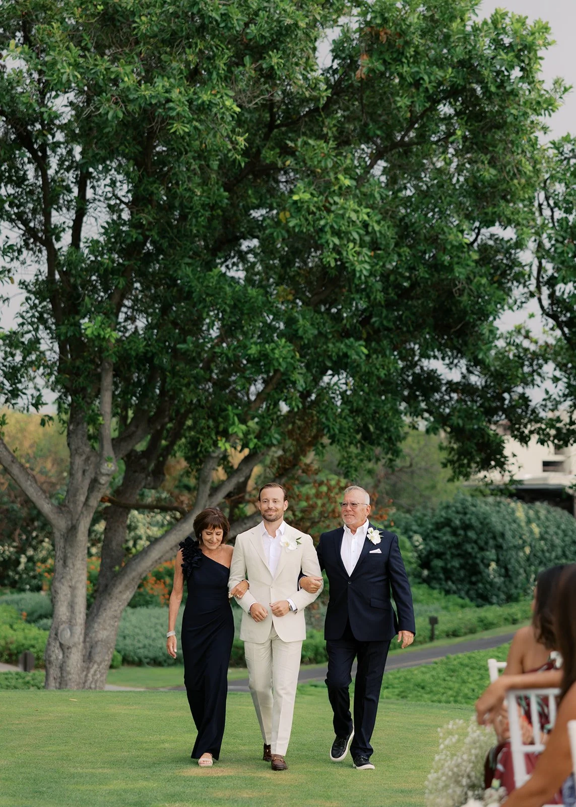 alexis-sam-big-island-wedding-240.jpg