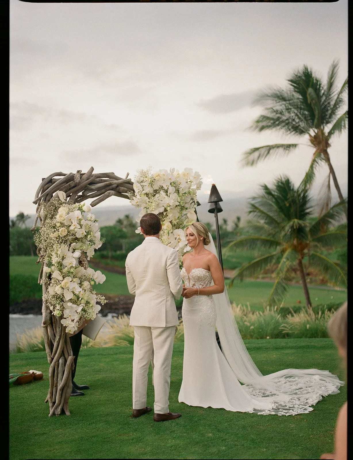 alexis-sam-big-island-wedding-280.jpg
