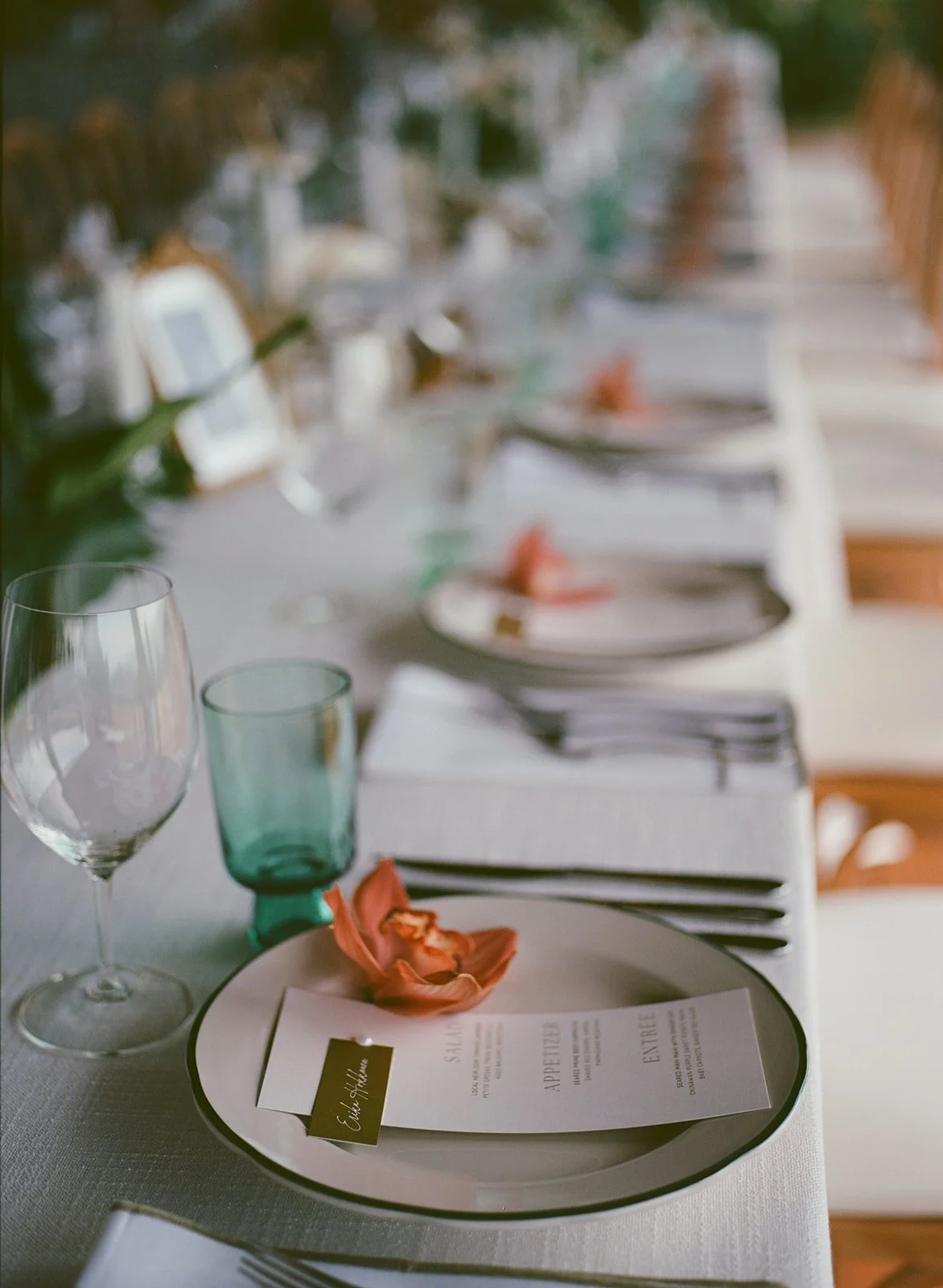 erin-oscar-hokulia-wedding-605.jpg